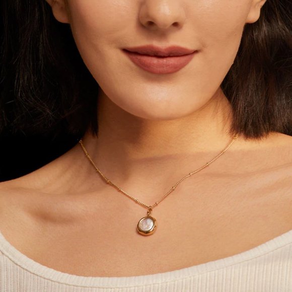 New!! 18K Gold Stainless Steel Exquisite Natural Pearl Pendant Necklace - Picture 6 of 7